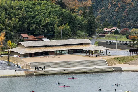 カーボンニュートラルと100年利用への貢献