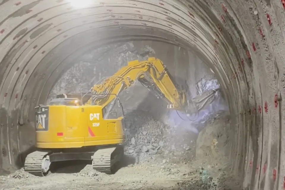 最新ICTと3D測量で実現する高精度・高効率施工