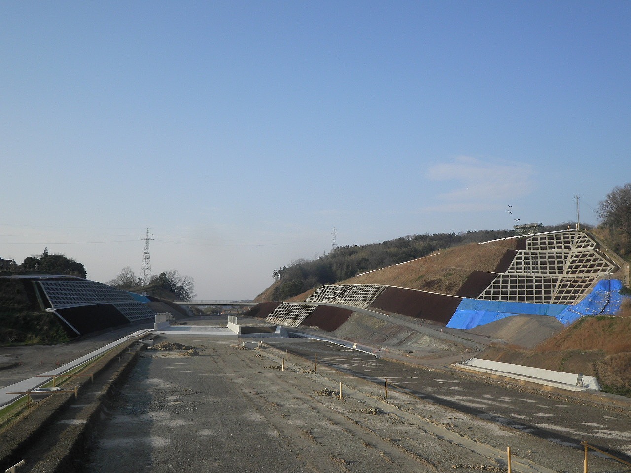 浜田・三隅道路熱田地区法面