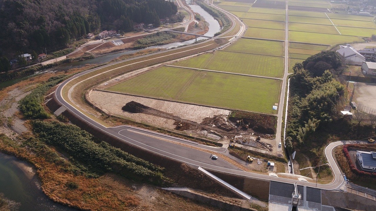 一級河川八戸川河川災害関連事業第８期工事