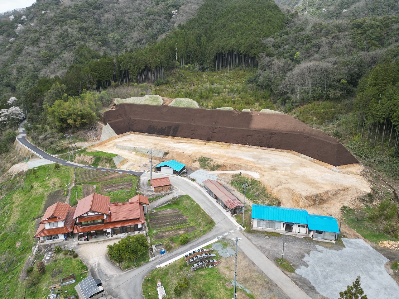 令和４年度江の川大貫地区第２築堤護岸外